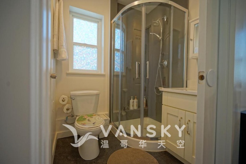 241218142759_BOOK WC.jpg